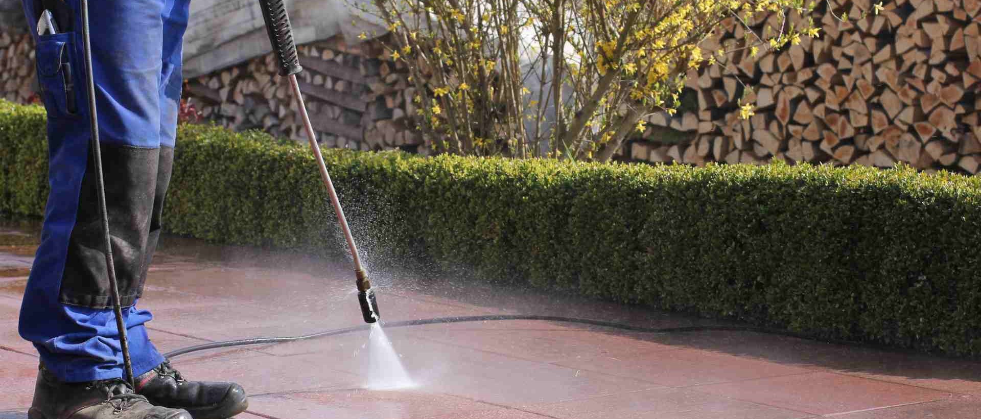 garden maintenance HA1